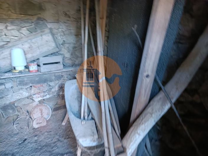 Image No.8-1 Bed House for sale