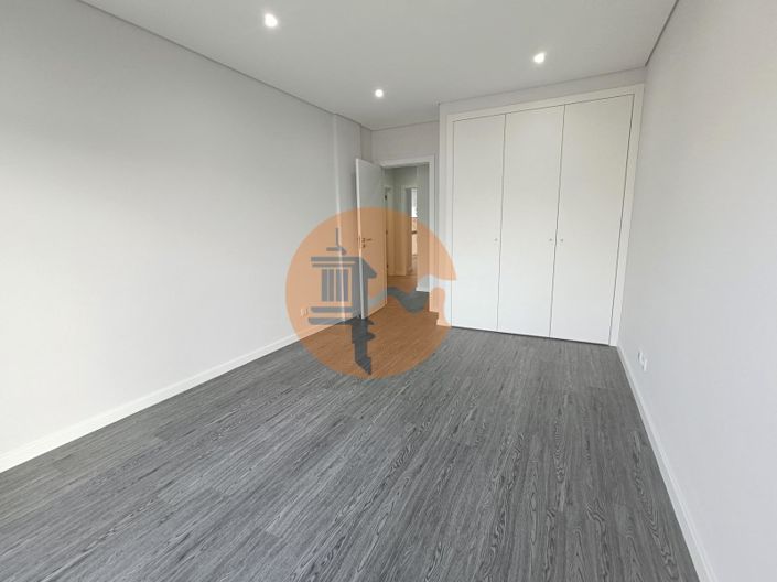 Image No.16-3 Bed Apartment for sale