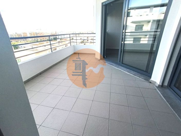 Image No.26-3 Bed Apartment for sale