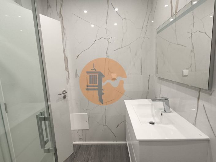 Image No.28-4 Bed Apartment for sale