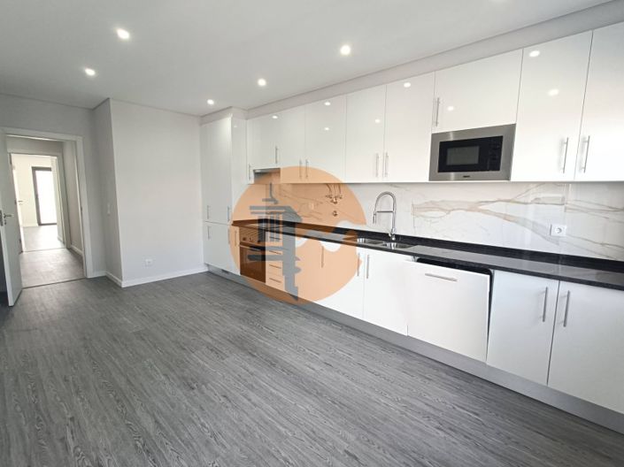 Image No.35-4 Bed Apartment for sale