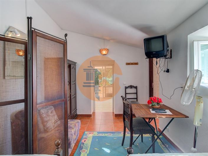 Image No.19-5 Bed Farmhouse for sale