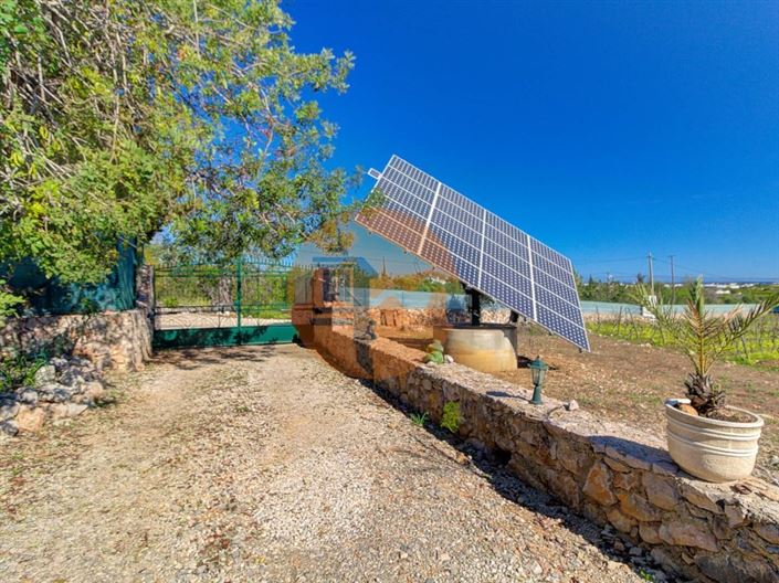 Image No.46-5 Bed Farmhouse for sale