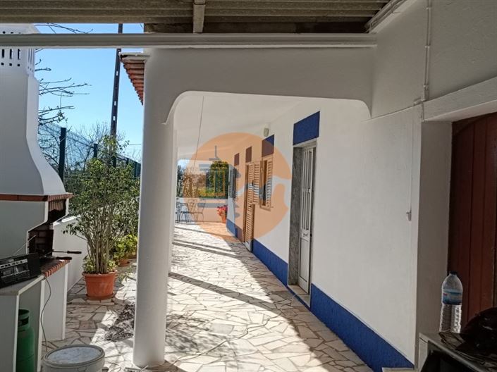 Image No.10-4 Bed Farmhouse for sale