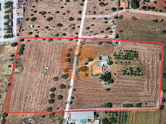 Image No.2-4 Bed Farmhouse for sale