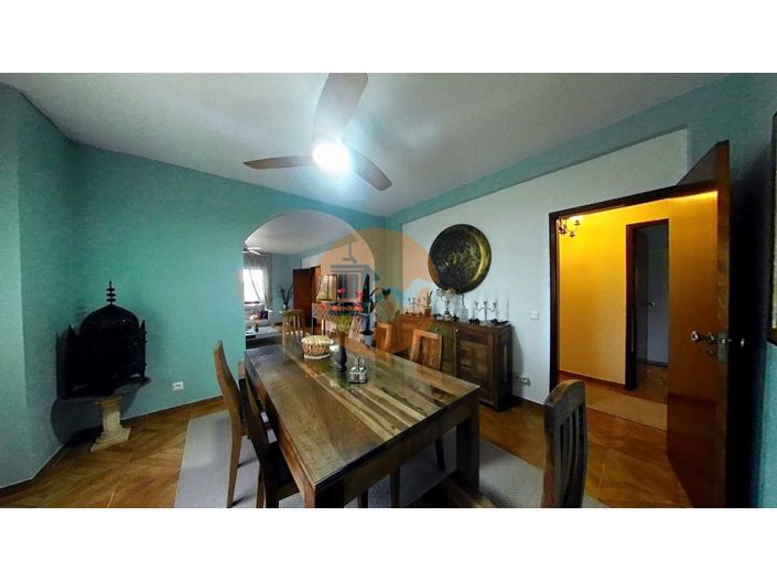 Image No.12-4 Bed House for sale