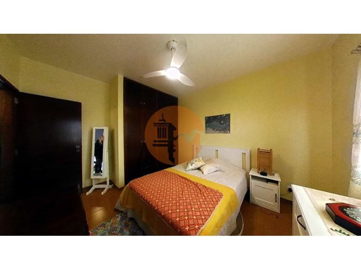 Image No.16-4 Bed House for sale