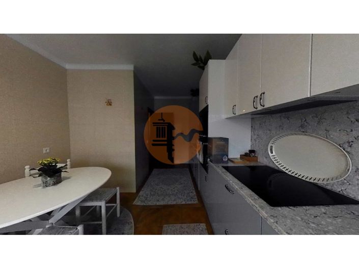 Image No.27-4 Bed House for sale