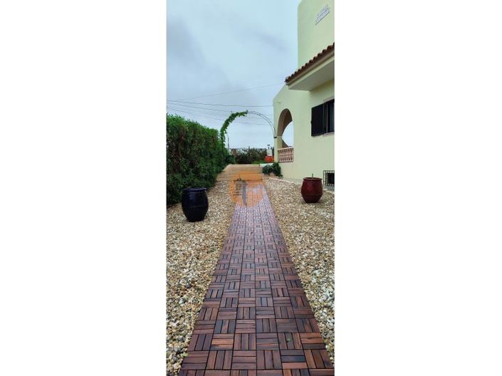 Image No.37-4 Bed House for sale