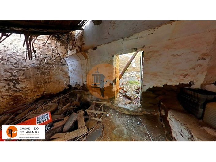 Image No.15-2 Bed House for sale