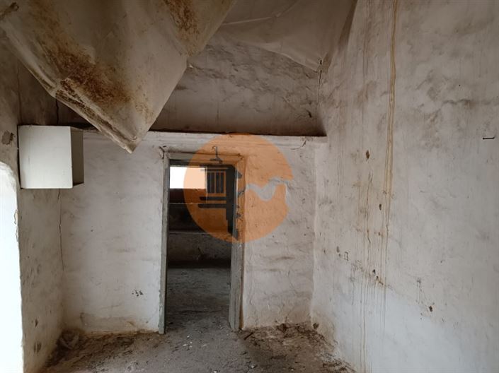 Image No.19-3 Bed House for sale