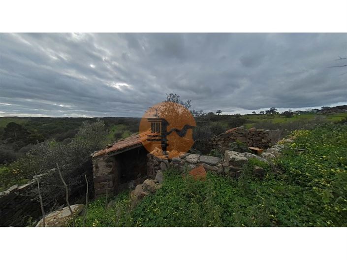 Image No.49-3 Bed House for sale