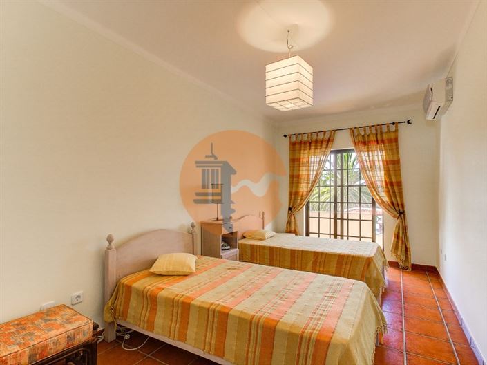 Image No.36-3 Bed House for sale