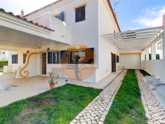 Image No.2-3 Bed House for sale