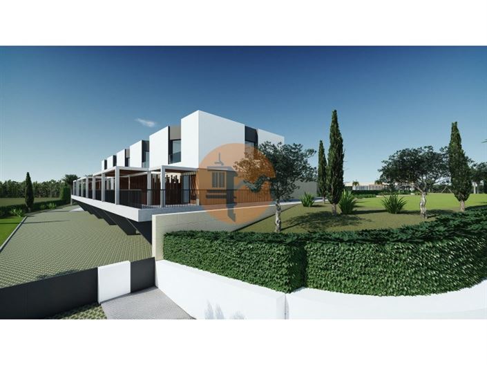 Image No.12-2 Bed House for sale