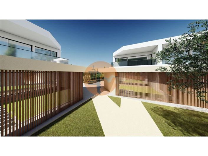 Image No.41-2 Bed House for sale