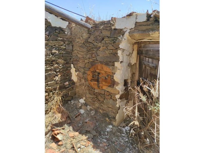 Image No.30-2 Bed House for sale