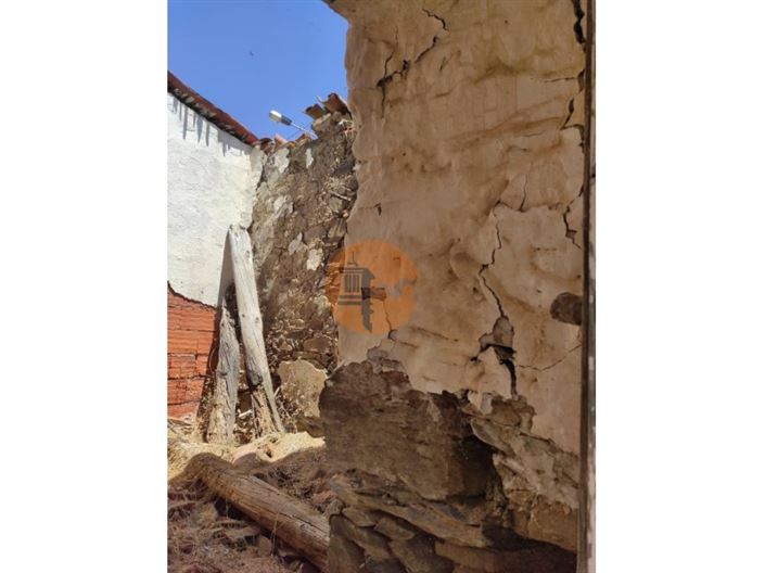 Image No.34-2 Bed House for sale