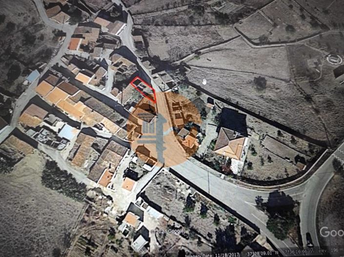 Image No.12-2 Bed House for sale