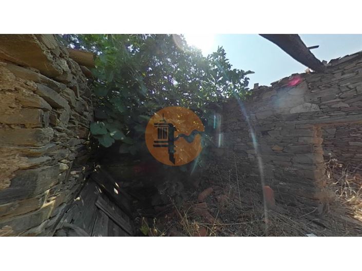 Image No.35-2 Bed House for sale