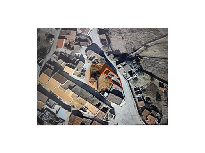 Image No.41-2 Bed House for sale