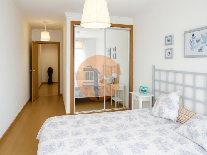 Image No.8-3 Bed Apartment for sale