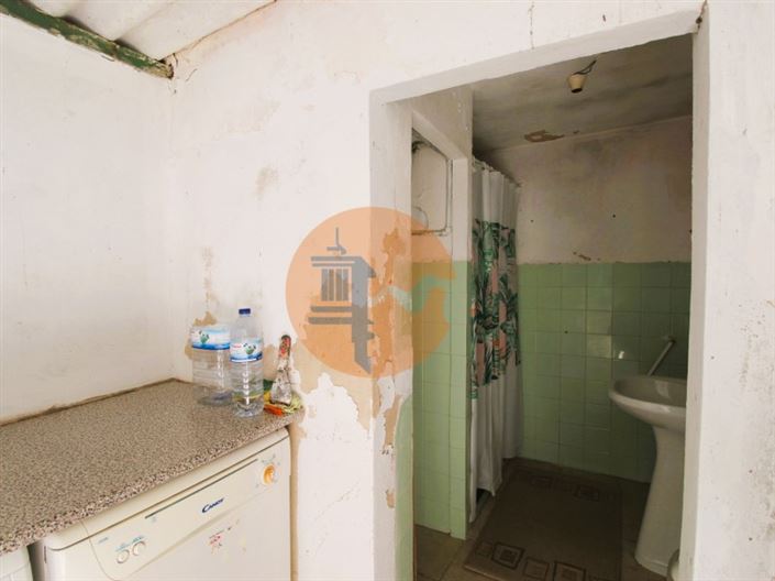 Image No.25-3 Bed House for sale