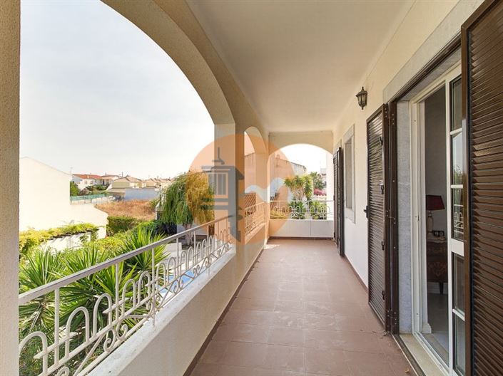 Image No.34-4 Bed House for sale