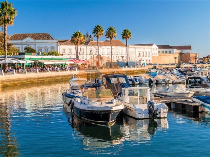 Image No.19-2 Bed Farmhouse for sale