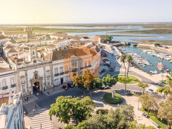 Image No.20-2 Bed Farmhouse for sale