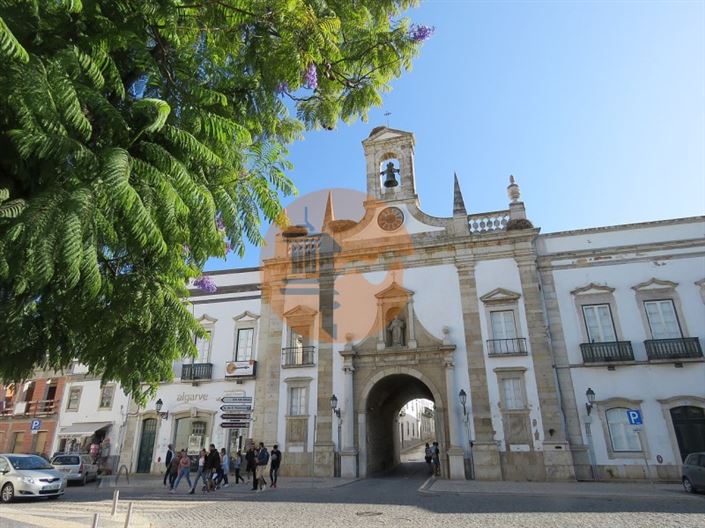 Image No.21-2 Bed Farmhouse for sale