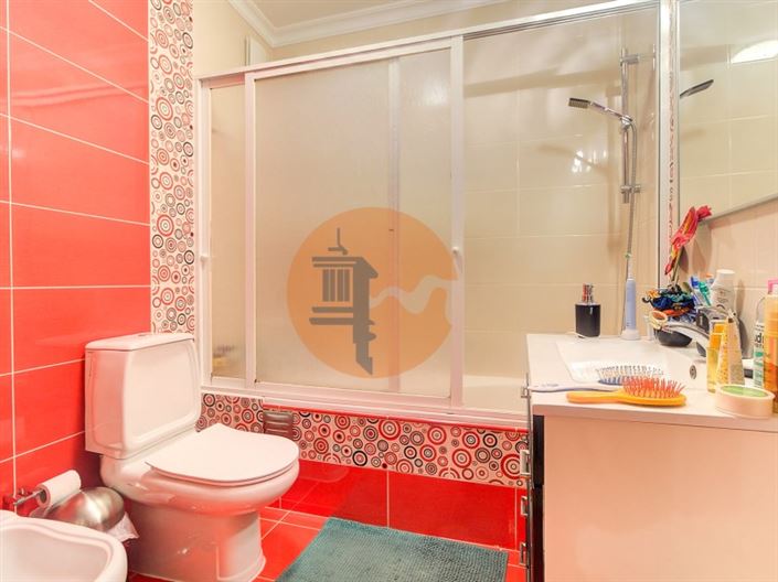 Image No.12-2 Bed Apartment for sale