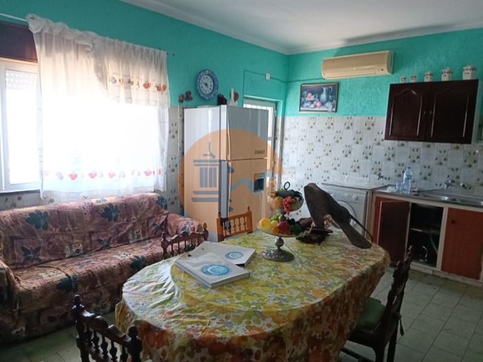 Image No.16-5 Bed House for sale