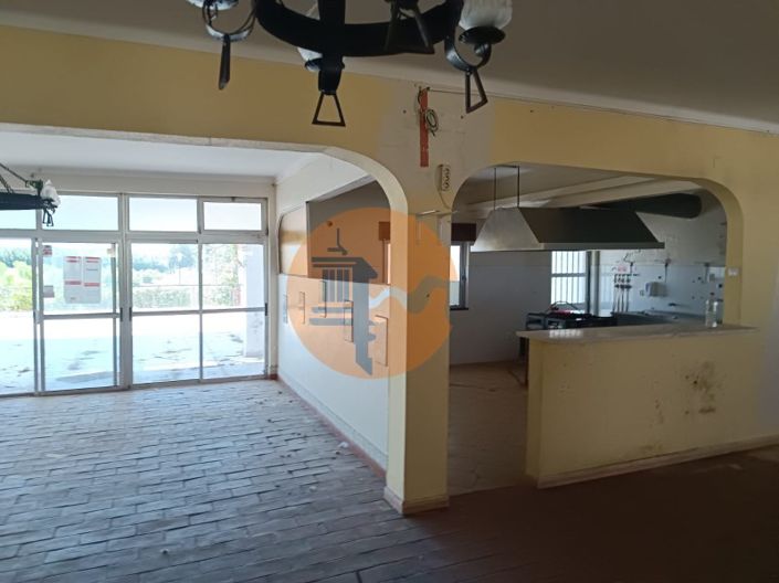 Image No.33-5 Bed House for sale