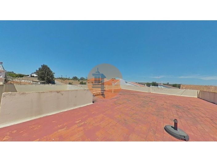 Image No.60-5 Bed House for sale