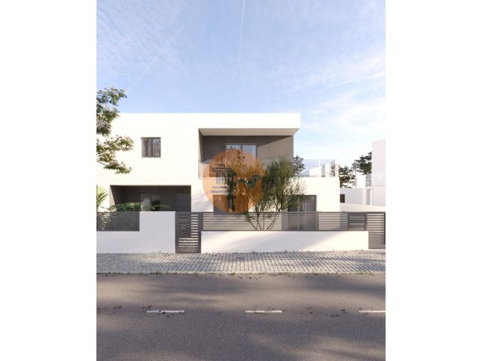 Image No.50-4 Bed House for sale