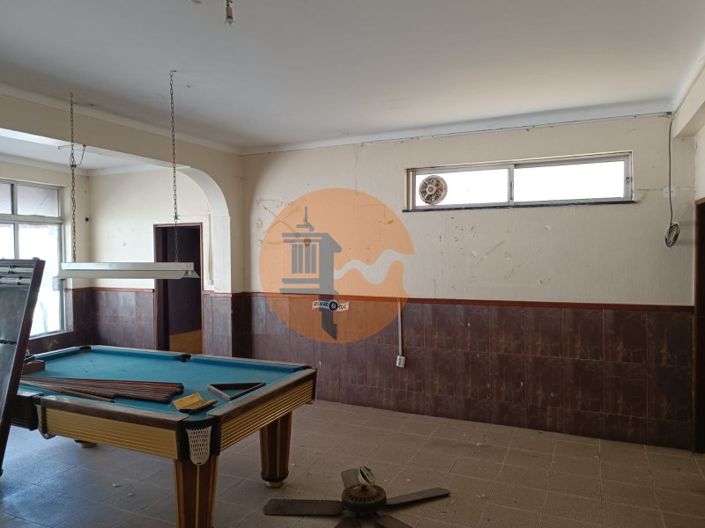 Image No.32-5 Bed Property for sale