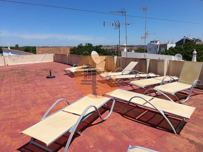 Image No.13-5 Bed Restaurant for sale