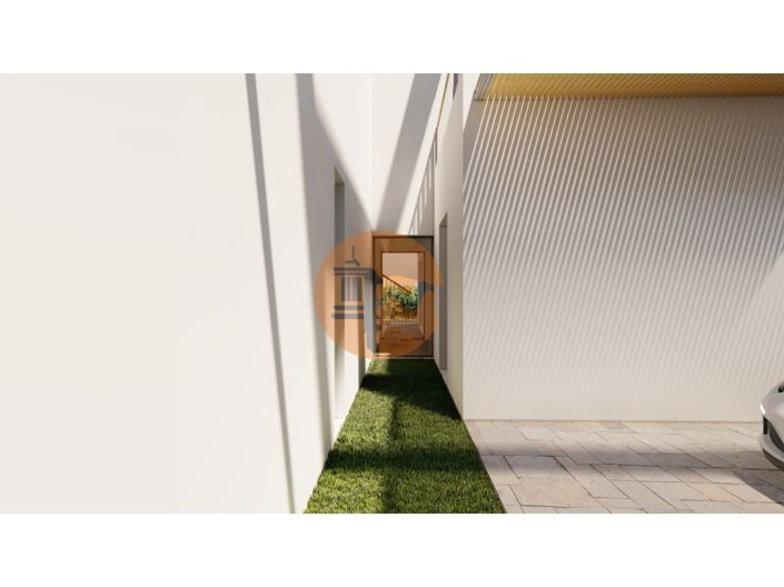 Image No.9-3 Bed House for sale