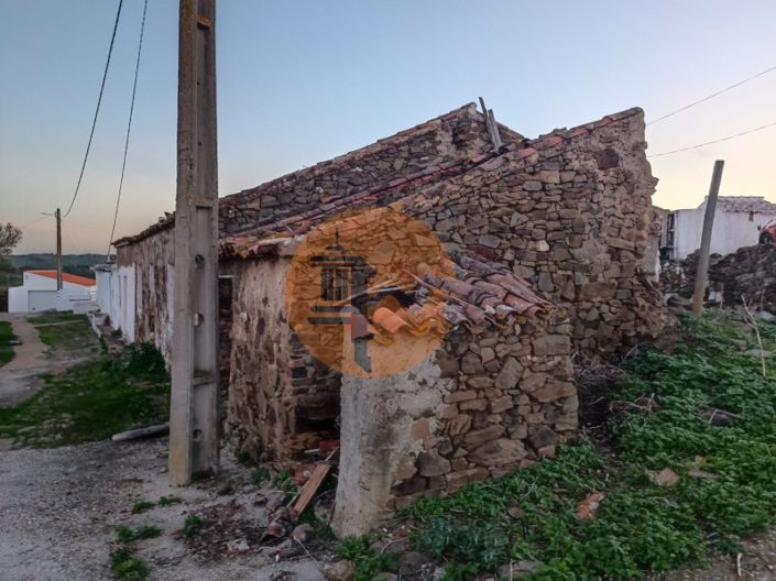 Image No.17-3 Bed House for sale