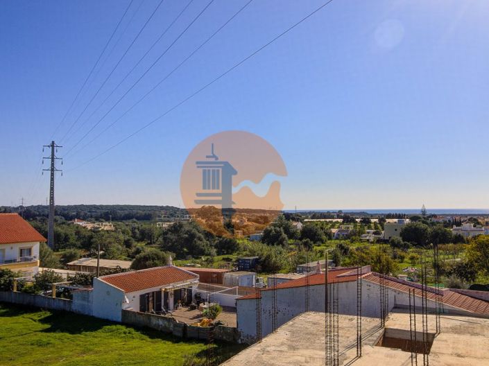 Image No.31-3 Bed House for sale