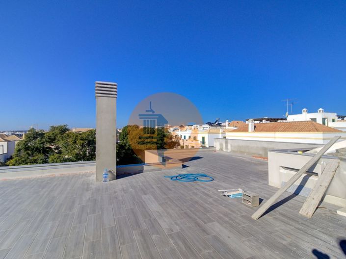 Image No.29-4 Bed House for sale