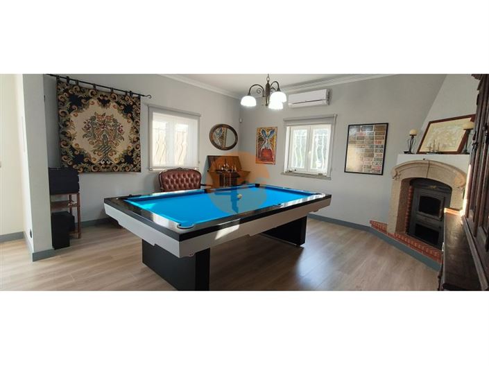 Image No.21-5 Bed House for sale