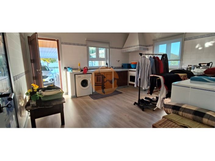 Image No.30-5 Bed House for sale