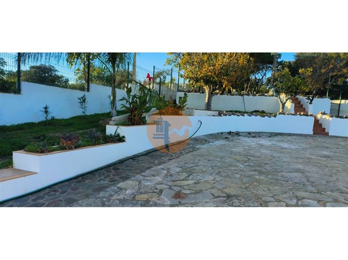 Image No.35-5 Bed House for sale