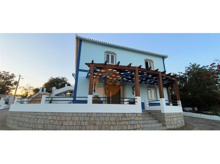 Image No.36-5 Bed House for sale