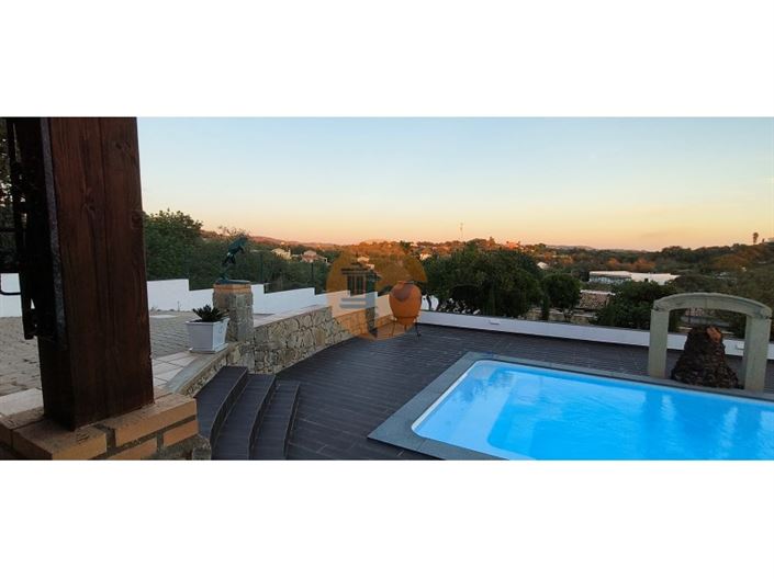 Image No.45-5 Bed House for sale