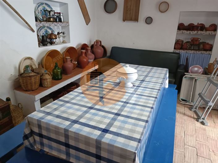 Image No.4-4 Bed House for sale