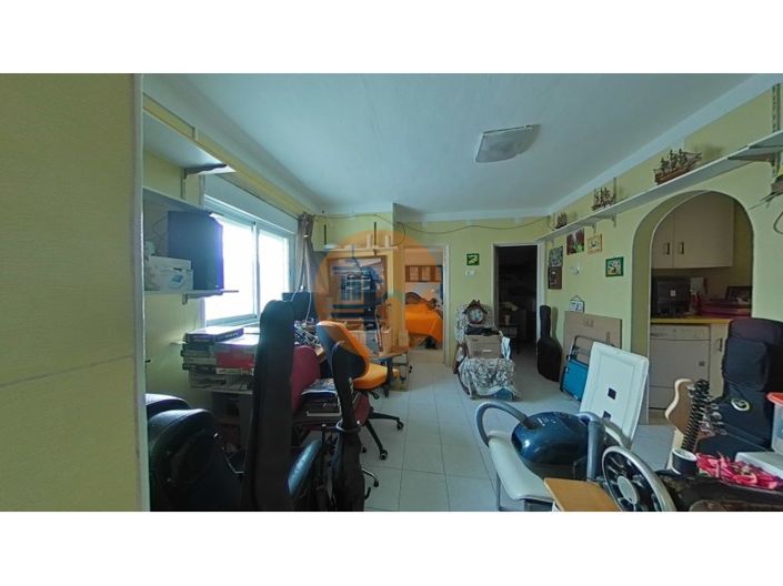 Image No.11-3 Bed House for sale