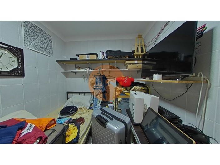 Image No.18-3 Bed House for sale